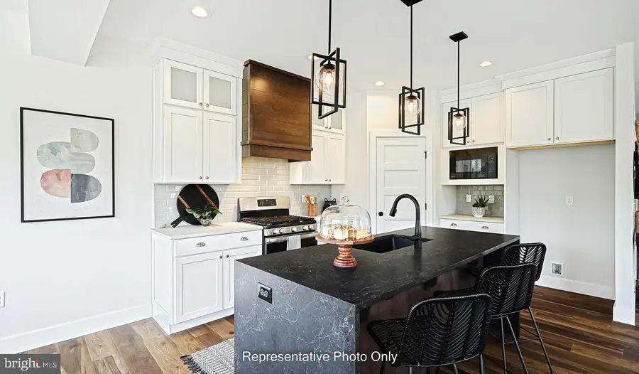 130 South Mountain Dr, Carlisle, PA 17013 - Image #3