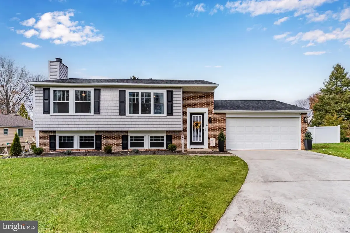 6 Mandy Ct, Camp Hill, PA 17011 - Image #1