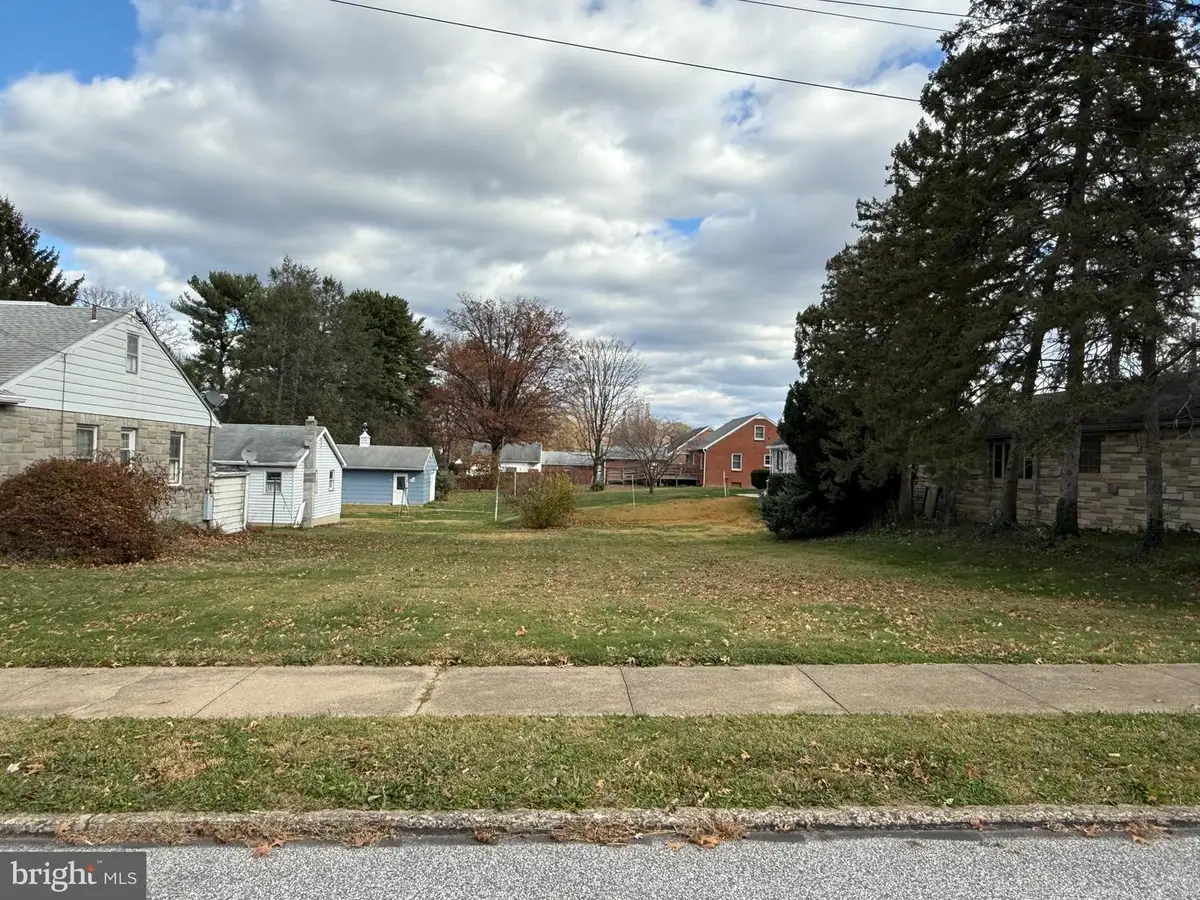 1555 Locust St, New Cumberland, PA 17070 - Image #1