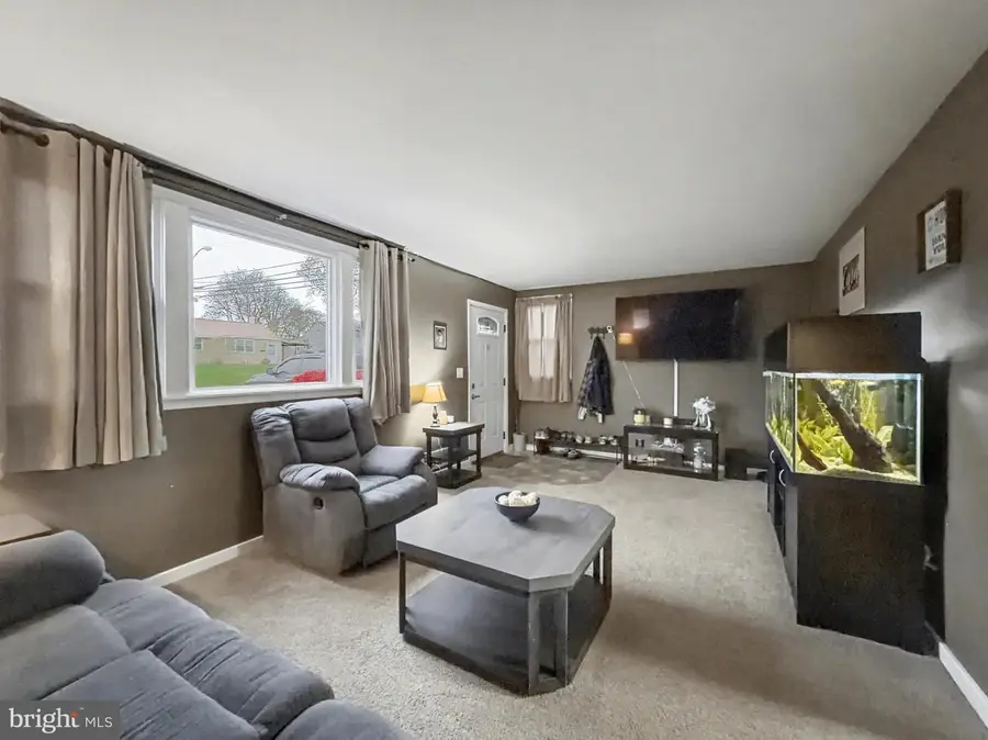 60 Oliver Rd, Enola, PA 17025 - Image #3