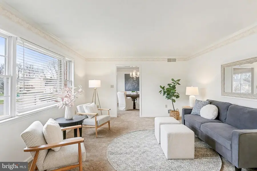 6134 Battersea Pkwy, Mechanicsburg, PA 17050 - Image #2