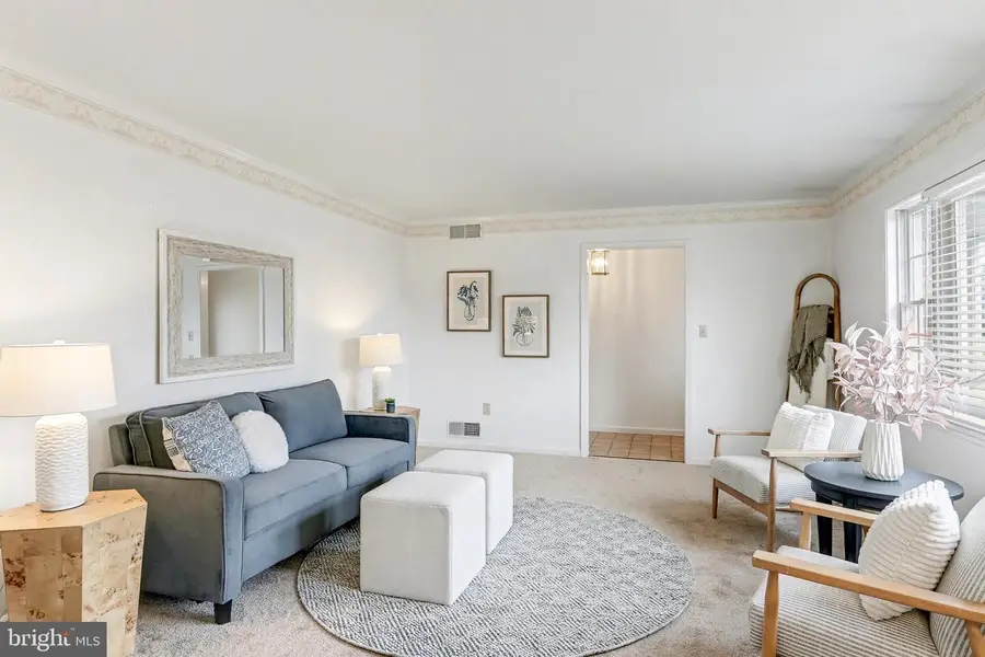 6134 Battersea Pkwy, Mechanicsburg, PA 17050 - Image #3