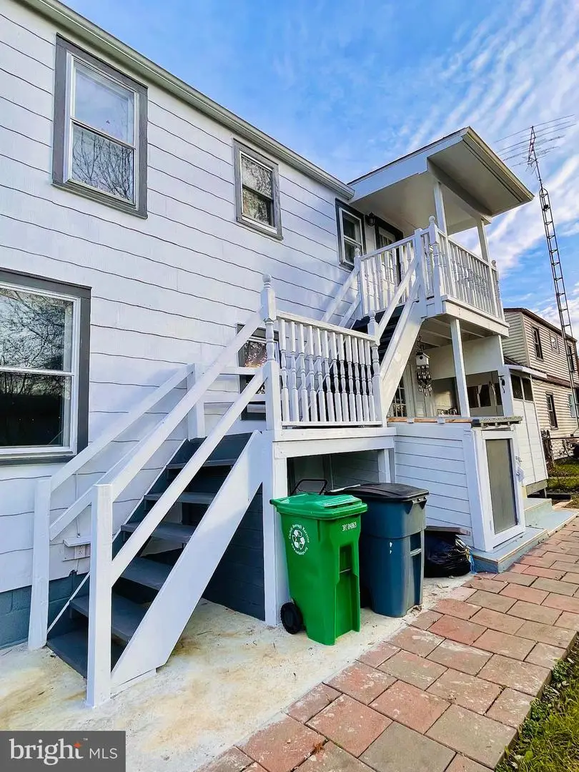 302 S Spring Garden St, Carlisle, PA 17013 - Image #2