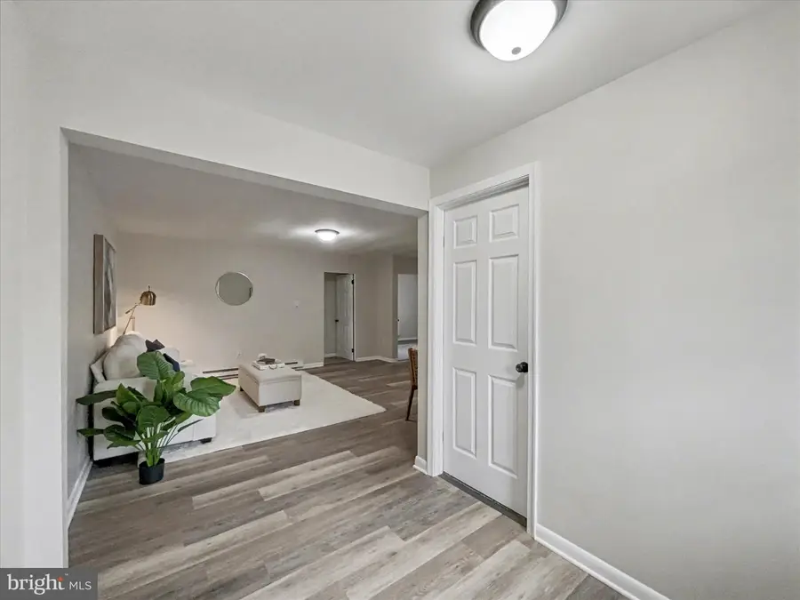 1830 Heishman Garden Drive, Carlisle, PA 17013 - Image #3