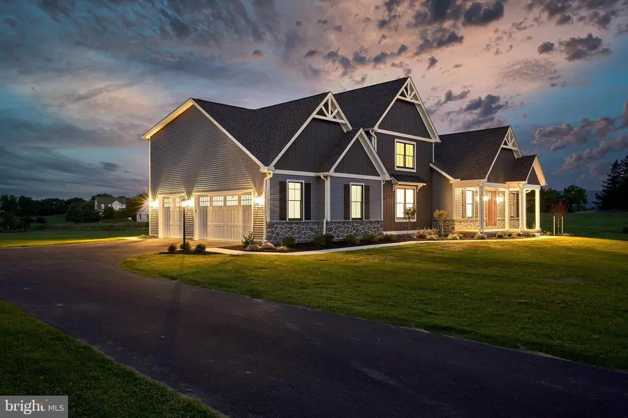 68 N Dickinson School Rd, Carlisle, PA 17015 - Image #2