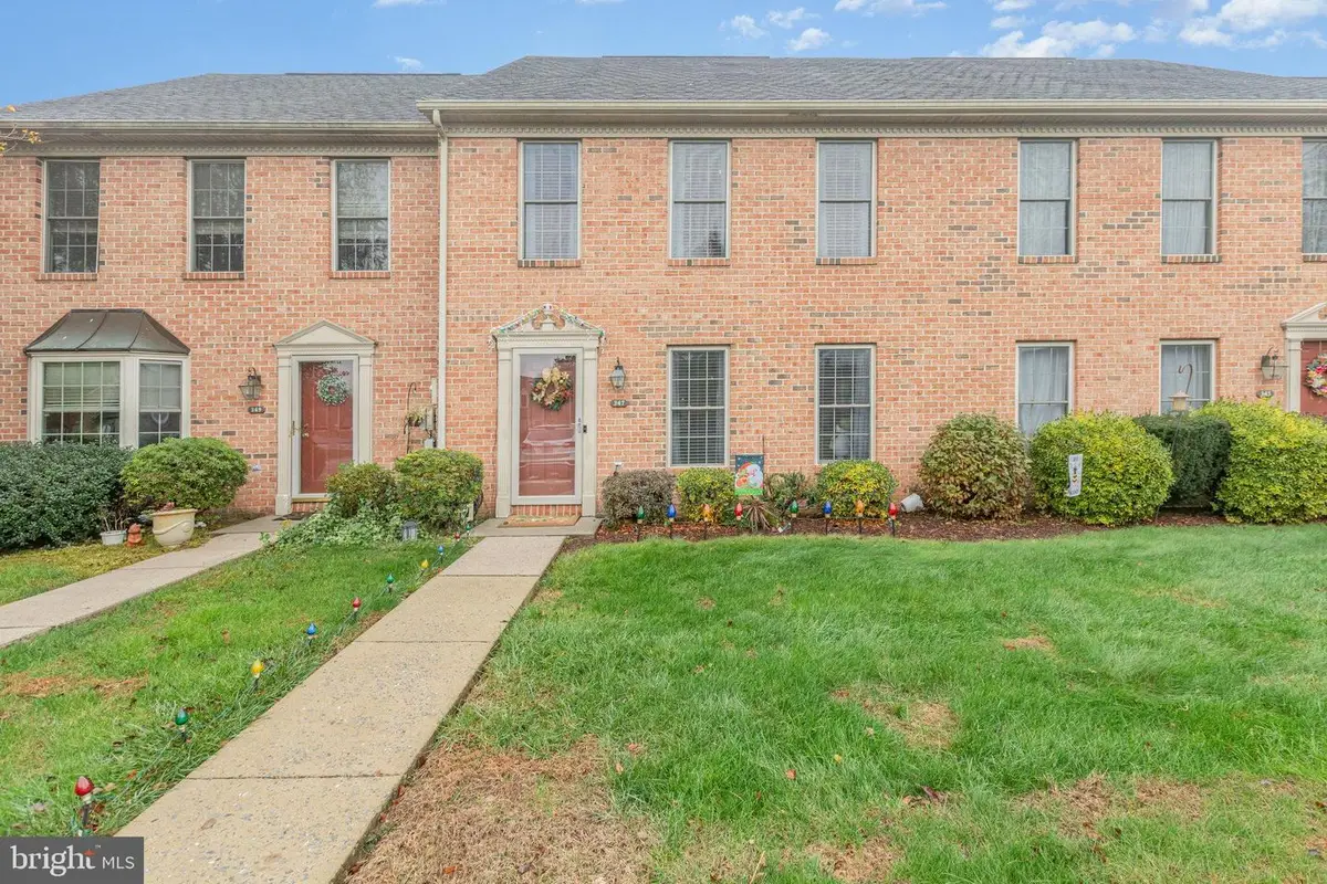 347 Stonehedge Lane, Mechanicsburg, PA 17055 - Image #1