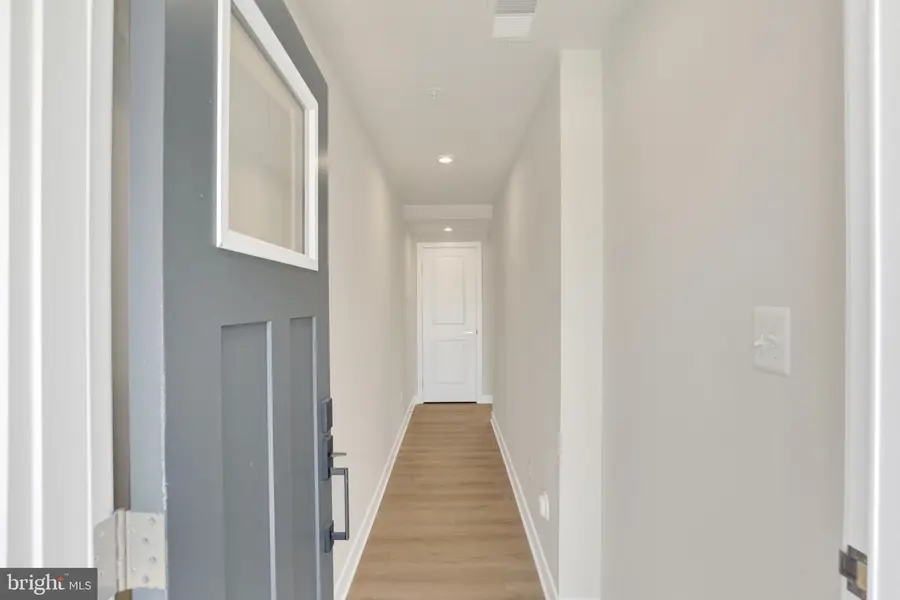 71 Rail Yard Dr, Enola, PA 17025 - Image #2