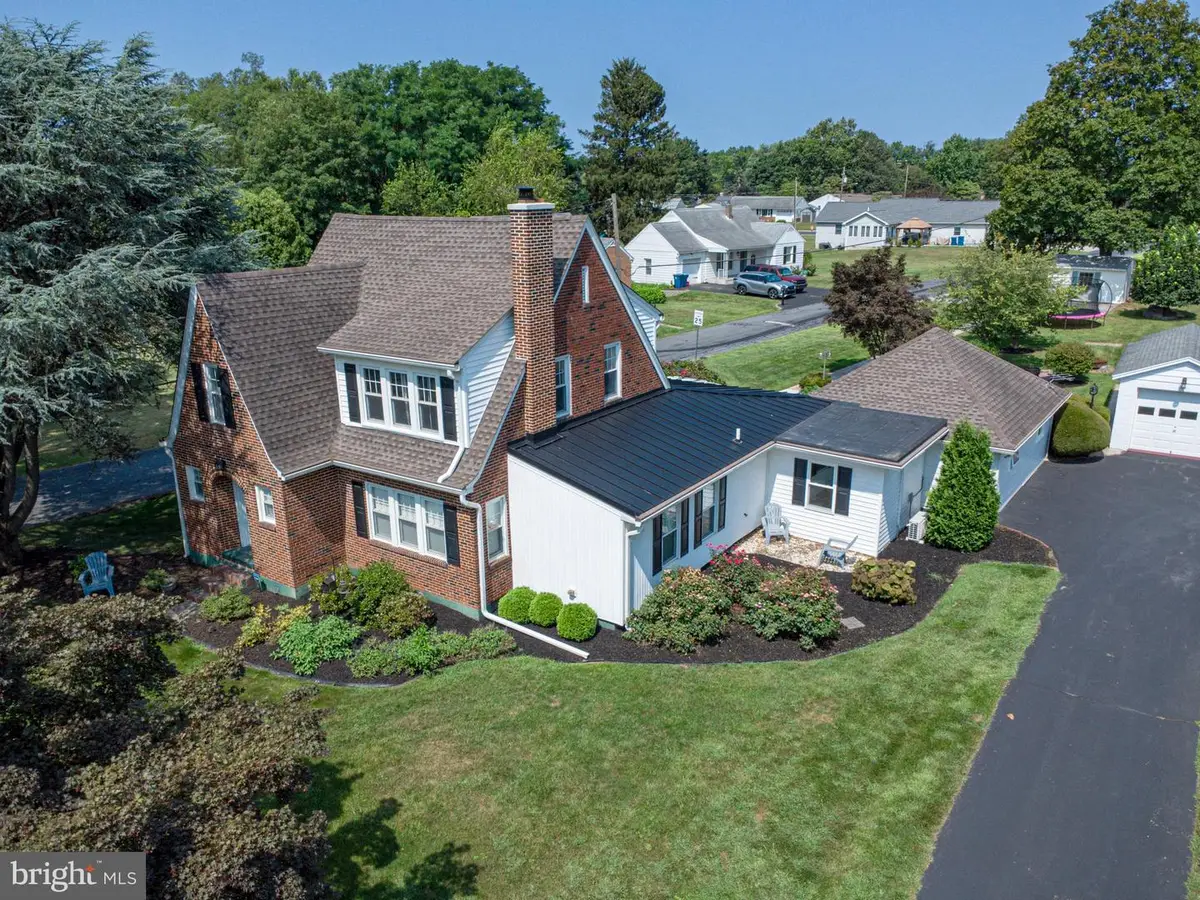 21 Charles Street, Carlisle, PA 17013 - Image #1