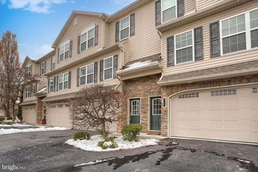 110 Old Schoolhouse Ln, Mechanicsburg, PA 17055 - Image #3