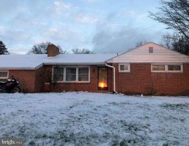 301 Mount Allen Drive, Mechanicsburg, PA 17055 - Image #1