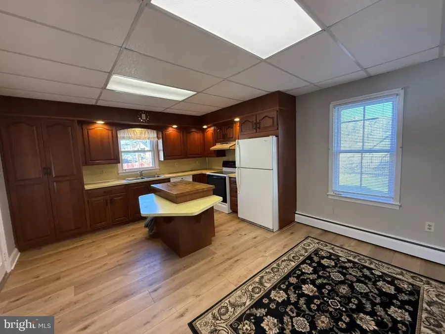 131 & 131 1/2 W King Street, Shippensburg, PA 17257 - Image #3