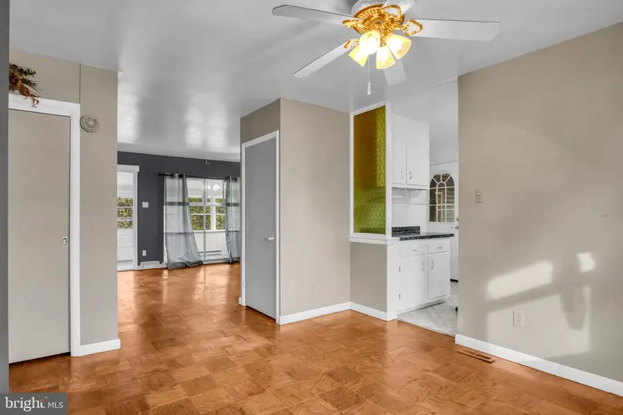 517 E Coover Street, Mechanicsburg, PA 17055 - Image #2