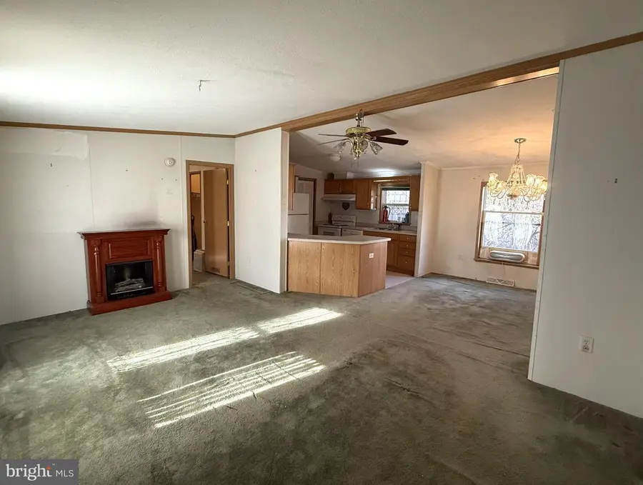 44 Sarasota Cir, Carlisle, PA 17015 - Image #2