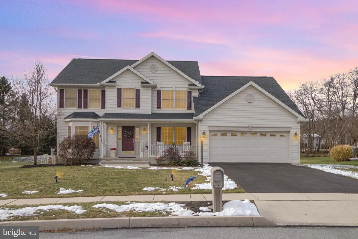 5940 Huntington Cmns, Enola, PA 17025 - Image #1