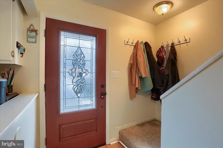 1715 English Dr, Mechanicsburg, PA 17055 - Image #3