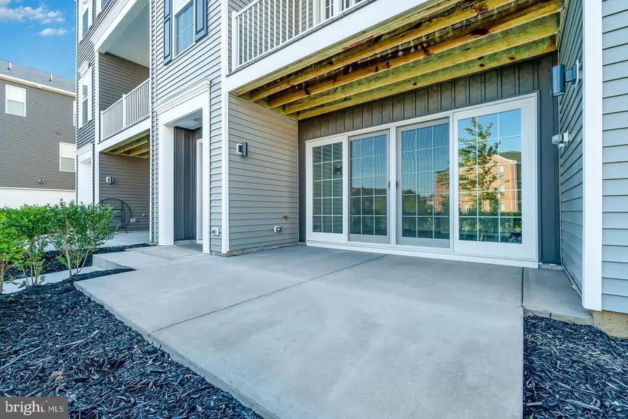 3252 Mateer Ln, Mechanicsburg, PA 17055 - Image #2