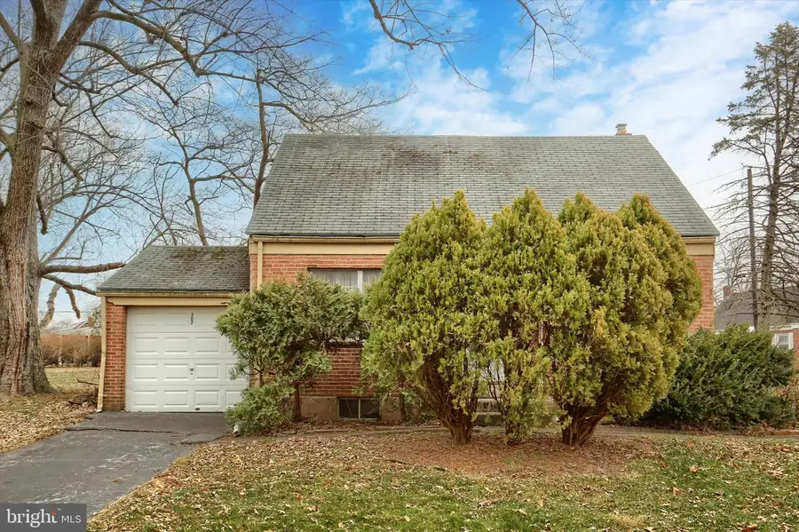 307 Pennsylvania Ave, Camp Hill, PA 17011 - Image #3