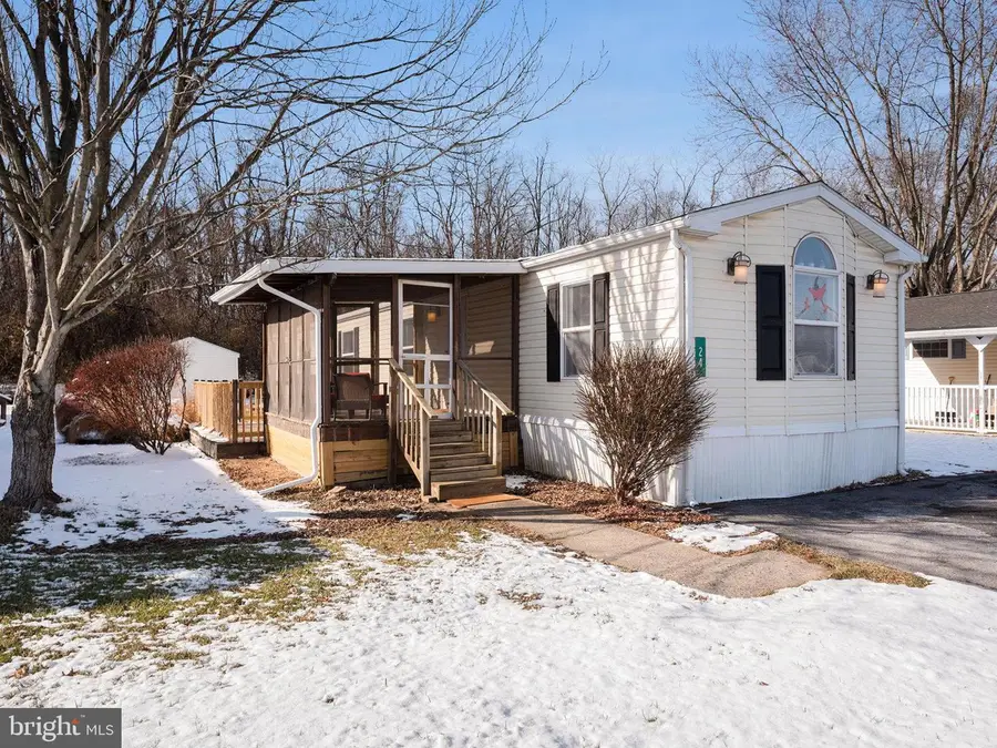 24 Hathaway Drive, Carlisle, PA 17015 - Image #2