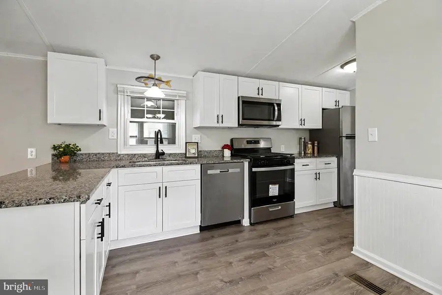 10 Cherry Lane, Carlisle, PA 17015 - Image #2