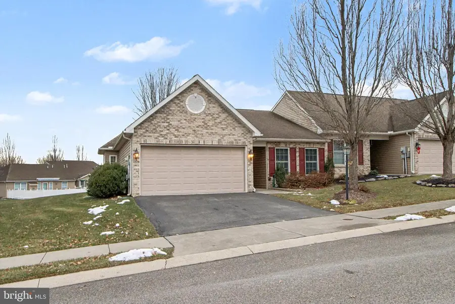 310 Touchstone Drive, Carlisle, PA 17015 - Image #2