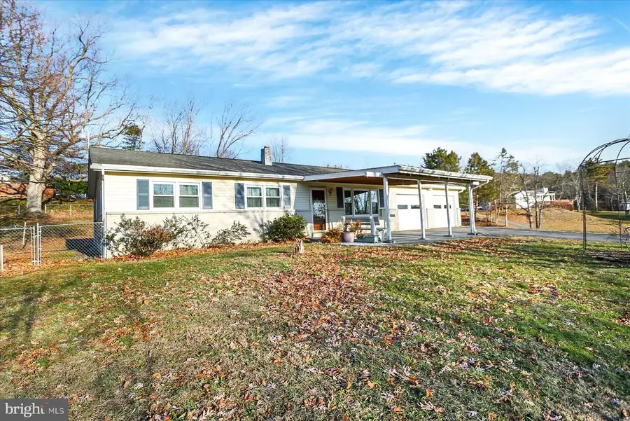 970 Cranes Gap Rd, Carlisle, PA 17013 - Image #2