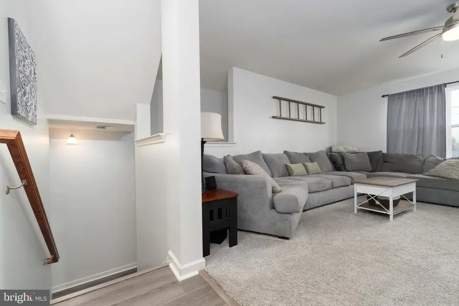 182 Old Schoolhouse Lane, Mechanicsburg, PA 17055 - Image #3