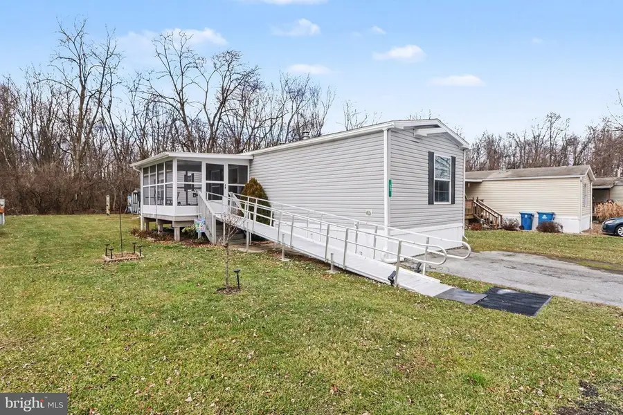 32 Hathaway Drive, Carlisle, PA 17015 - Image #3