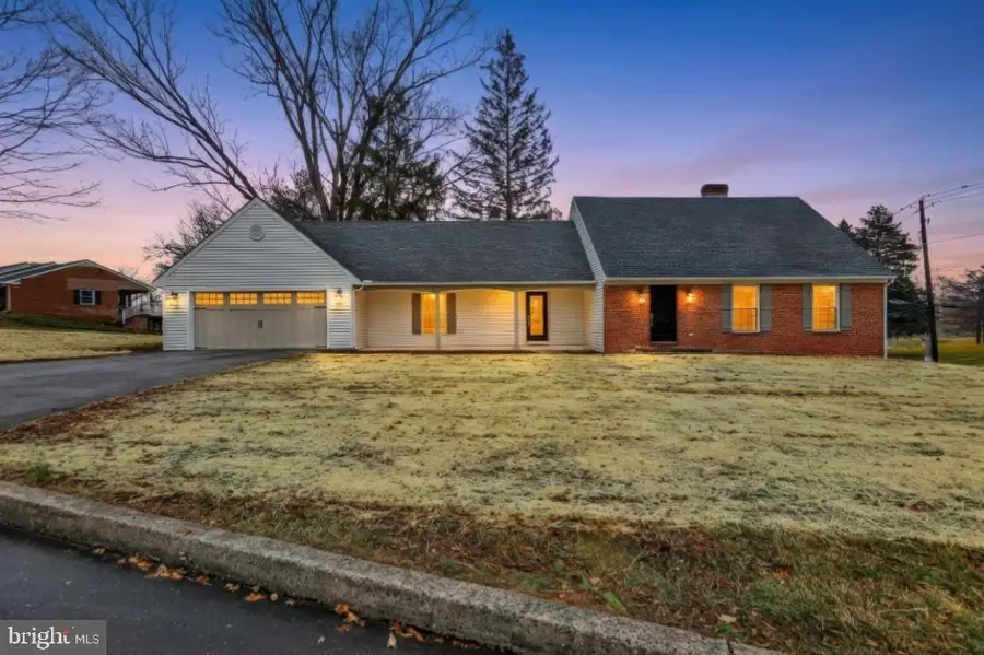 2 Golfview Road, Camp Hill, PA 17011 - Image #2