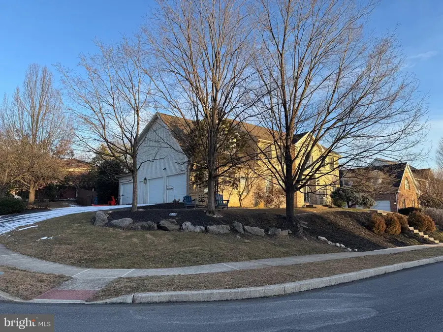 1014 S Waterford Way, Mechanicsburg, PA 17050 - Image #3