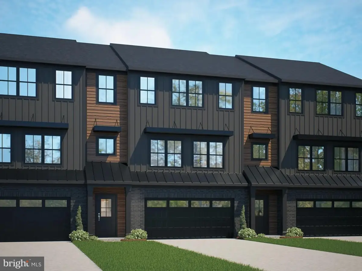 2151 S Autumn Chase Dr, Mechanicsburg, PA 17055 - Image #1