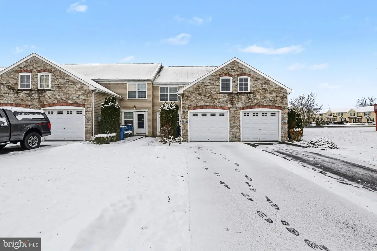 312 Sherman Ave, Carlisle, PA 17013 - #1