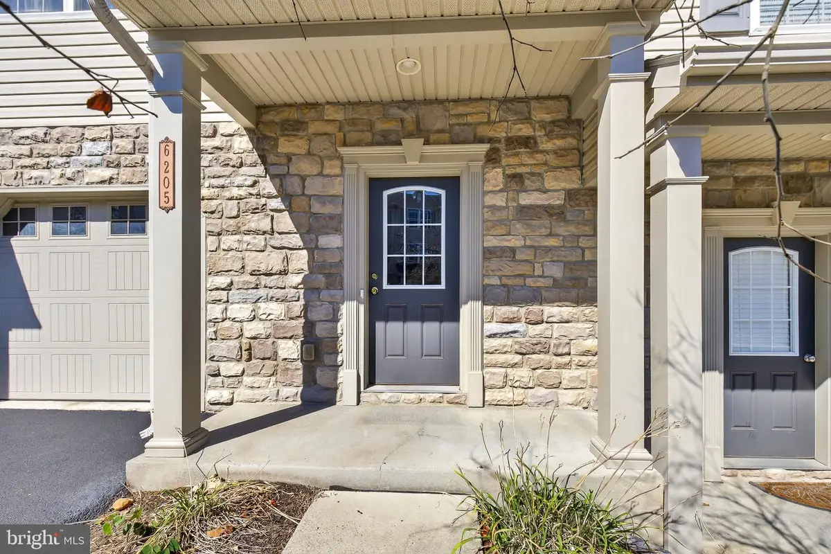 6205 Galleon Dr, Mechanicsburg, PA 17050 - Image #1