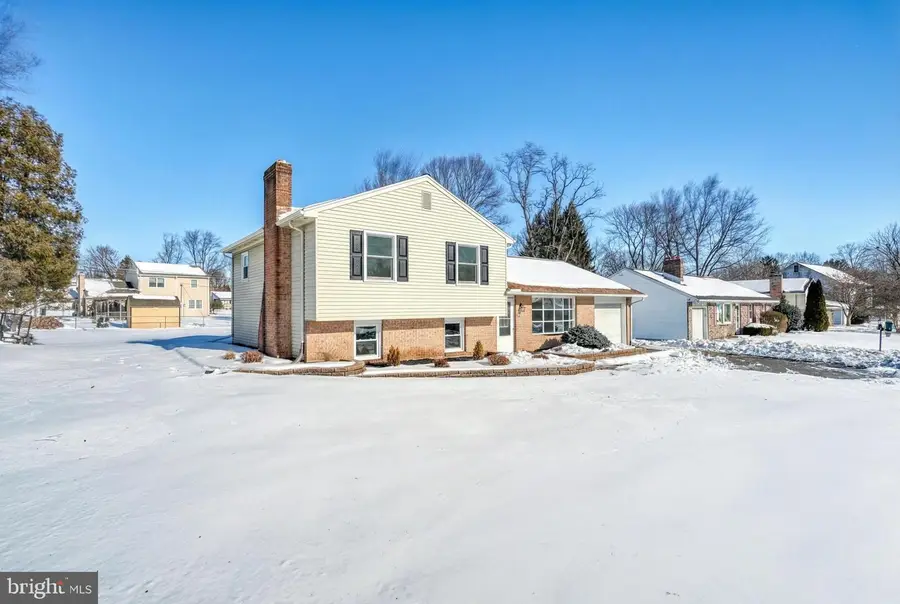 118 Kim Acres Drive, Mechanicsburg, PA 17055 - #3