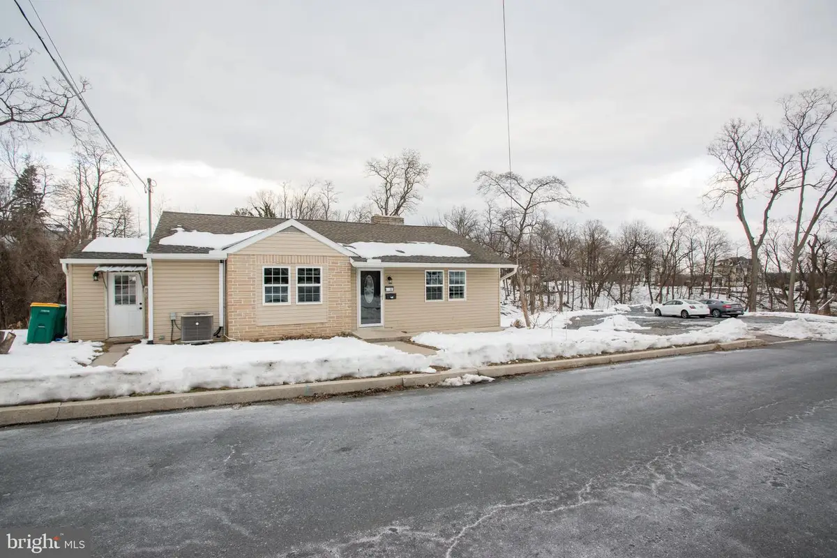 99 E Perry St, Enola, PA 17025 - #1