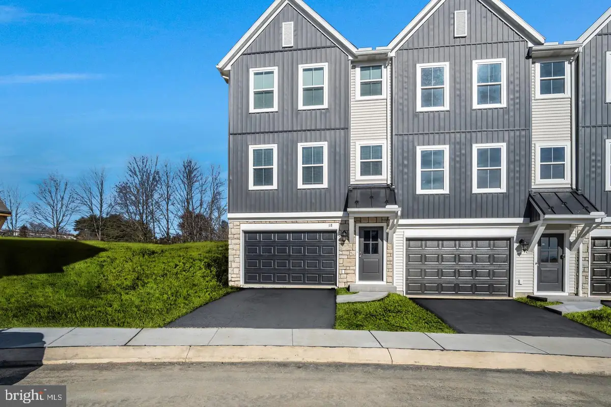 18 Morgan Cir #006-01, Carlisle, PA 17013 - #1