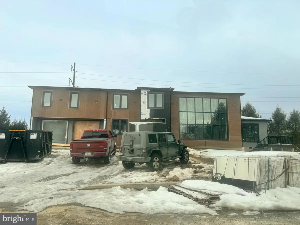 53 Cumberland Estates Dr, Mechanicsburg, PA 17050 - #1