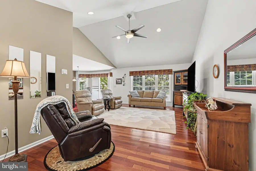 37 Blue Spruce Dr, Enola, PA 17025 - #2