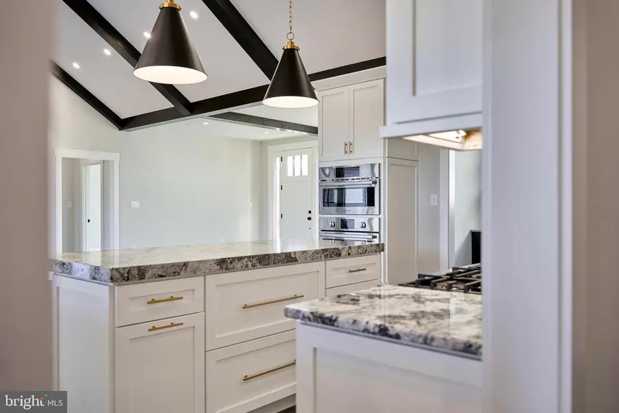 1 Peyton Dr, Carlisle, PA 17015 - #2