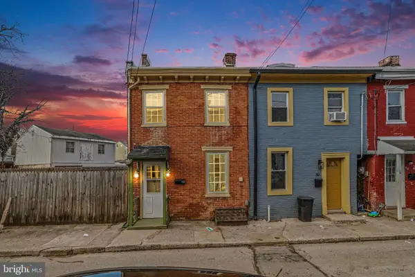 36 Kerrs Ave, CARLISLE, PA 17013