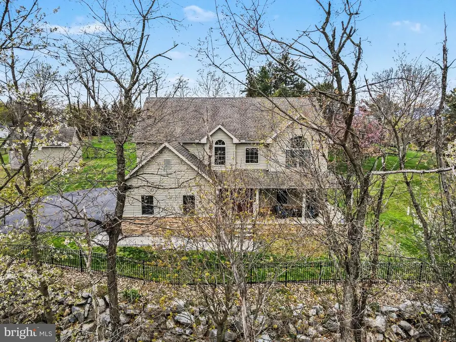 140 Ridge Hill Road, Mechanicsburg, PA 17050 - #3