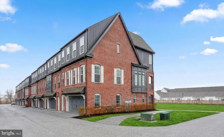 1340 Station House Ln, Mechanicsburg, PA 17055 - #2