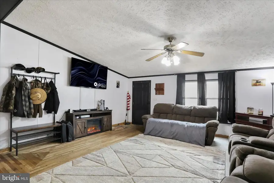 114 Rustic, Shippensburg, PA 17257 - #2