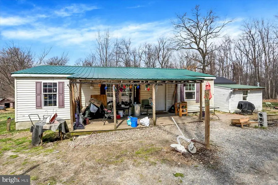 411-a Mountain View Rd, Mount Holly Springs, PA 17065 - #2