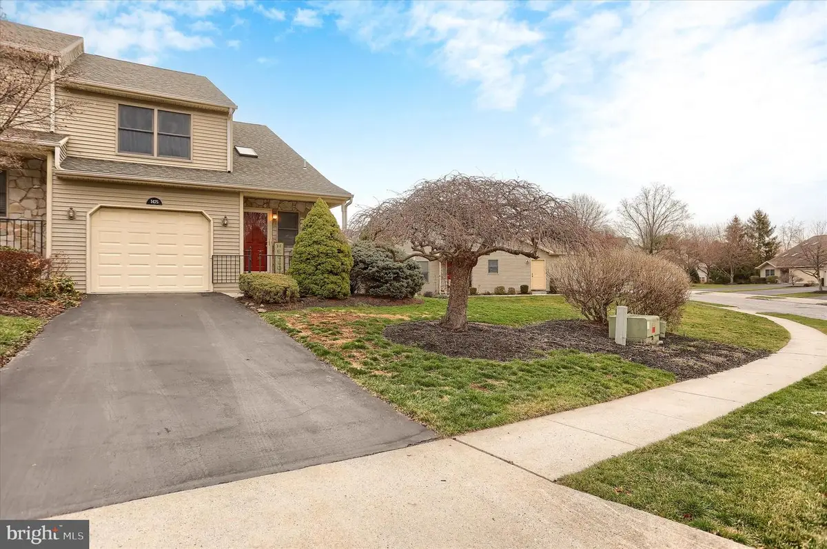 1475 Maplewood Dr, New Cumberland, PA 17070 - #1