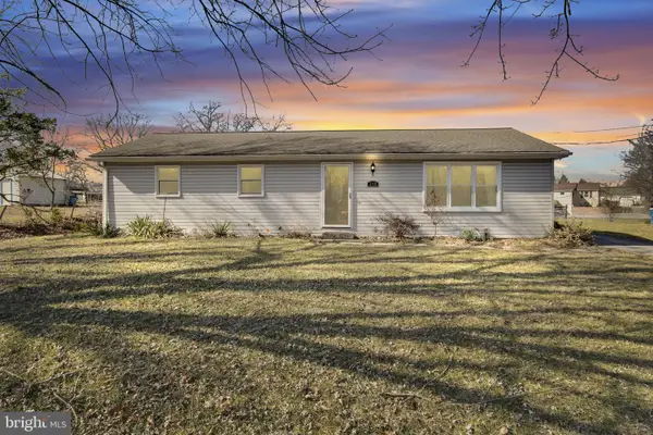 219 Marion Avenue, CARLISLE, PA 17013