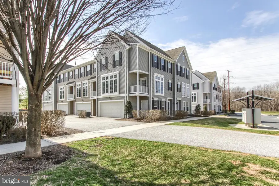 3037 Meridian Cmns #a, Mechanicsburg, PA 17055 - #2