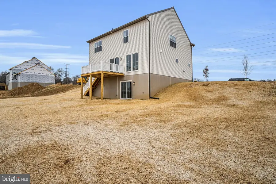 530 Coral Bells Dr, Mechanicsburg, PA 17055 - #2