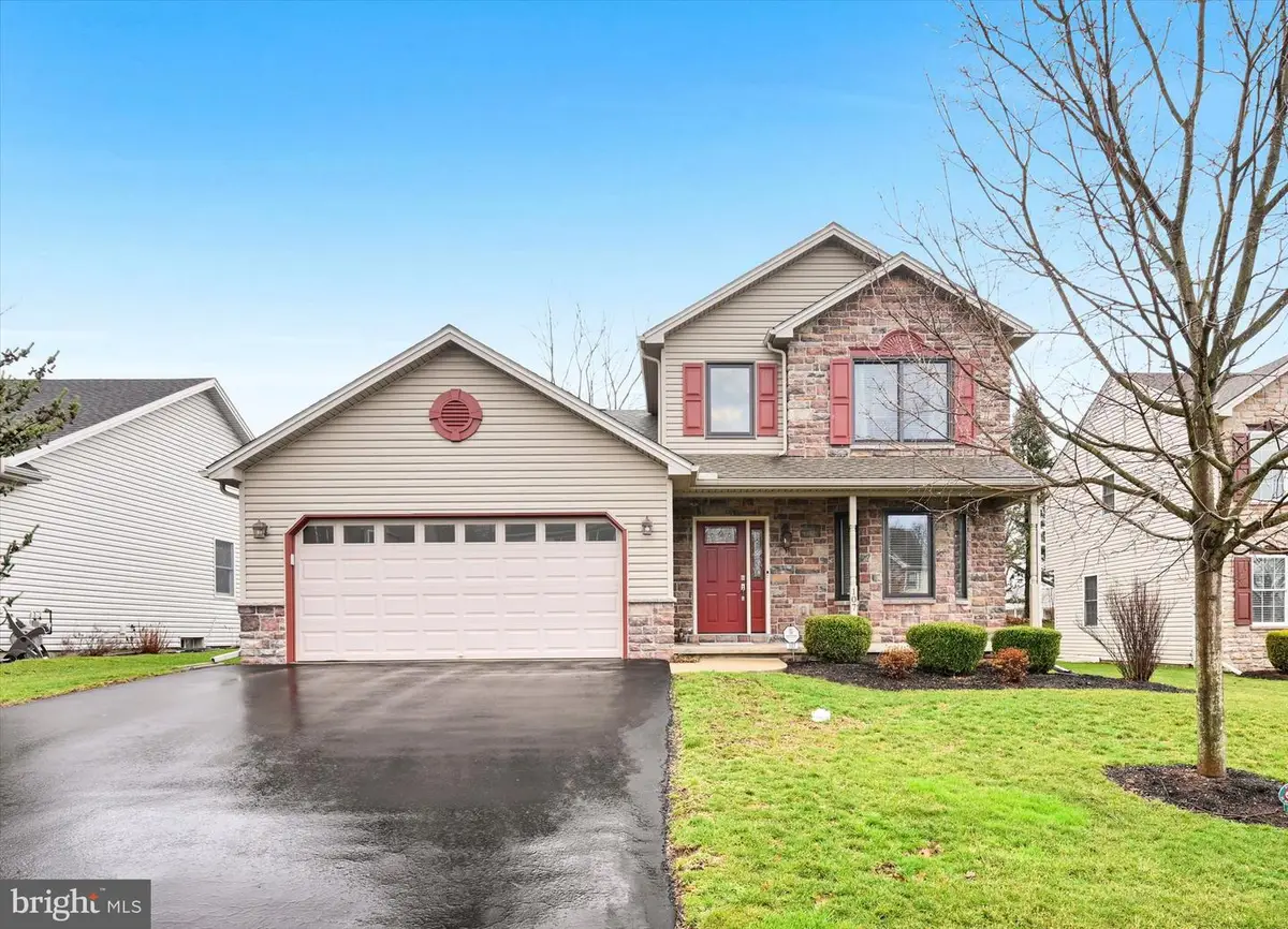 107 Hilltop Ct, Camp Hill, PA 17011 - #1