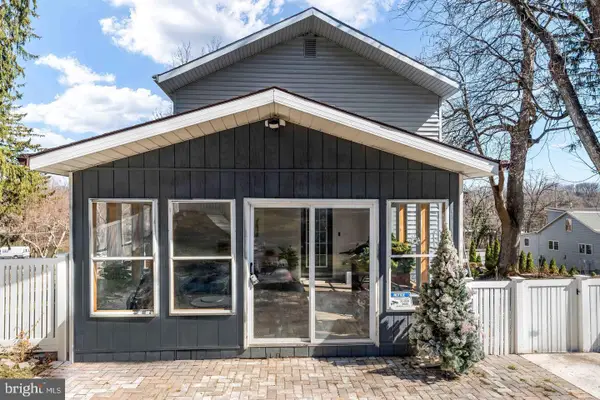 5012 Erbs Bridge Rd, MECHANICSBURG, PA 17050