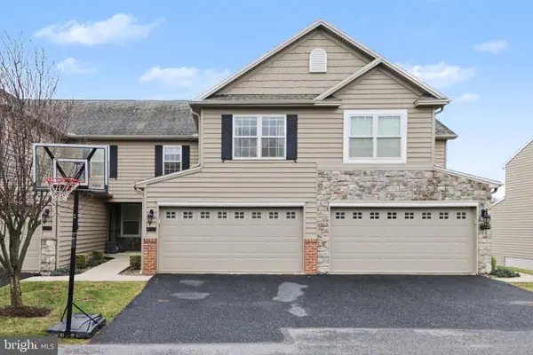 5260 Mendenhall Dr, MECHANICSBURG, PA 17050